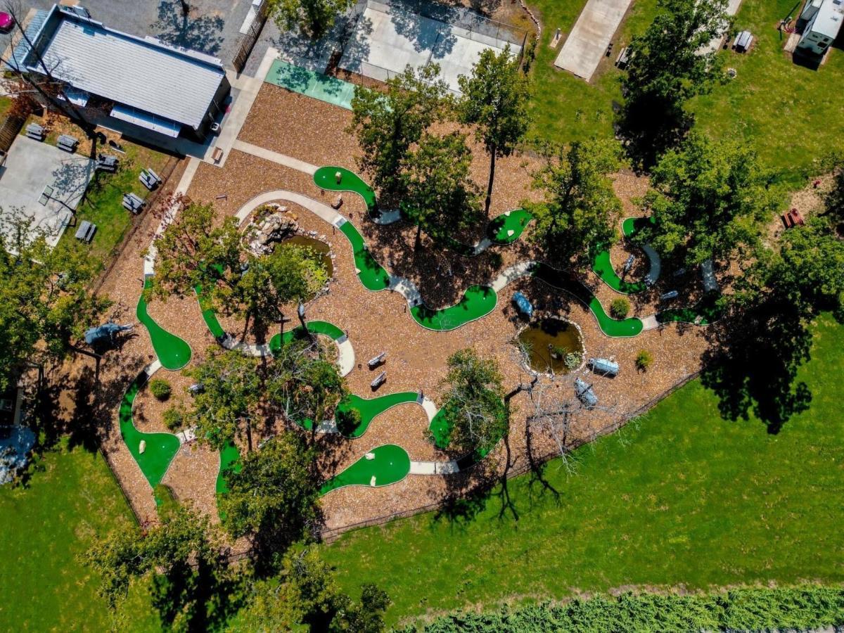 Crown Lake Resort & Spa Horseshoe Bend Buitenkant foto